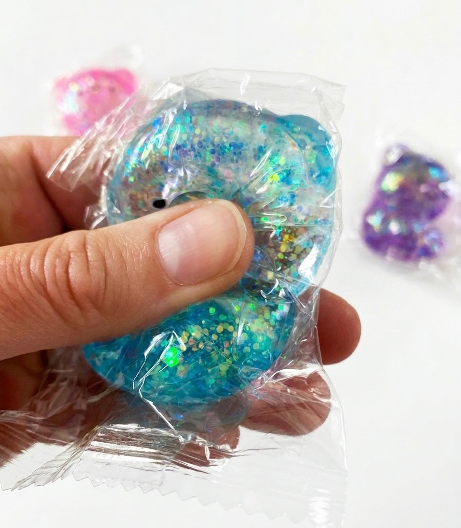 Lot de 4 ours/nounours Squishy paillettes kawaii différentes couleurs aléatoires trop cute